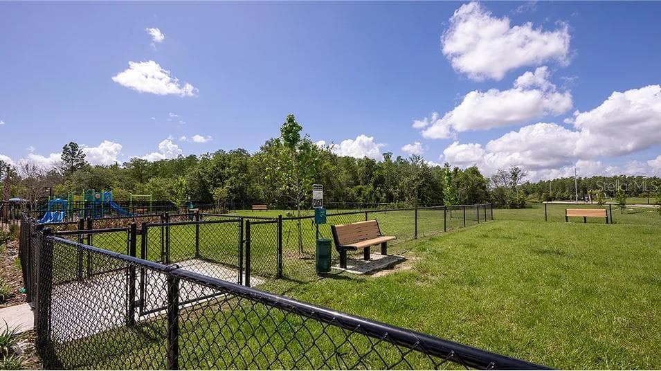 Dog Park - 5632 LOGGIA LN, KISSIMMEE