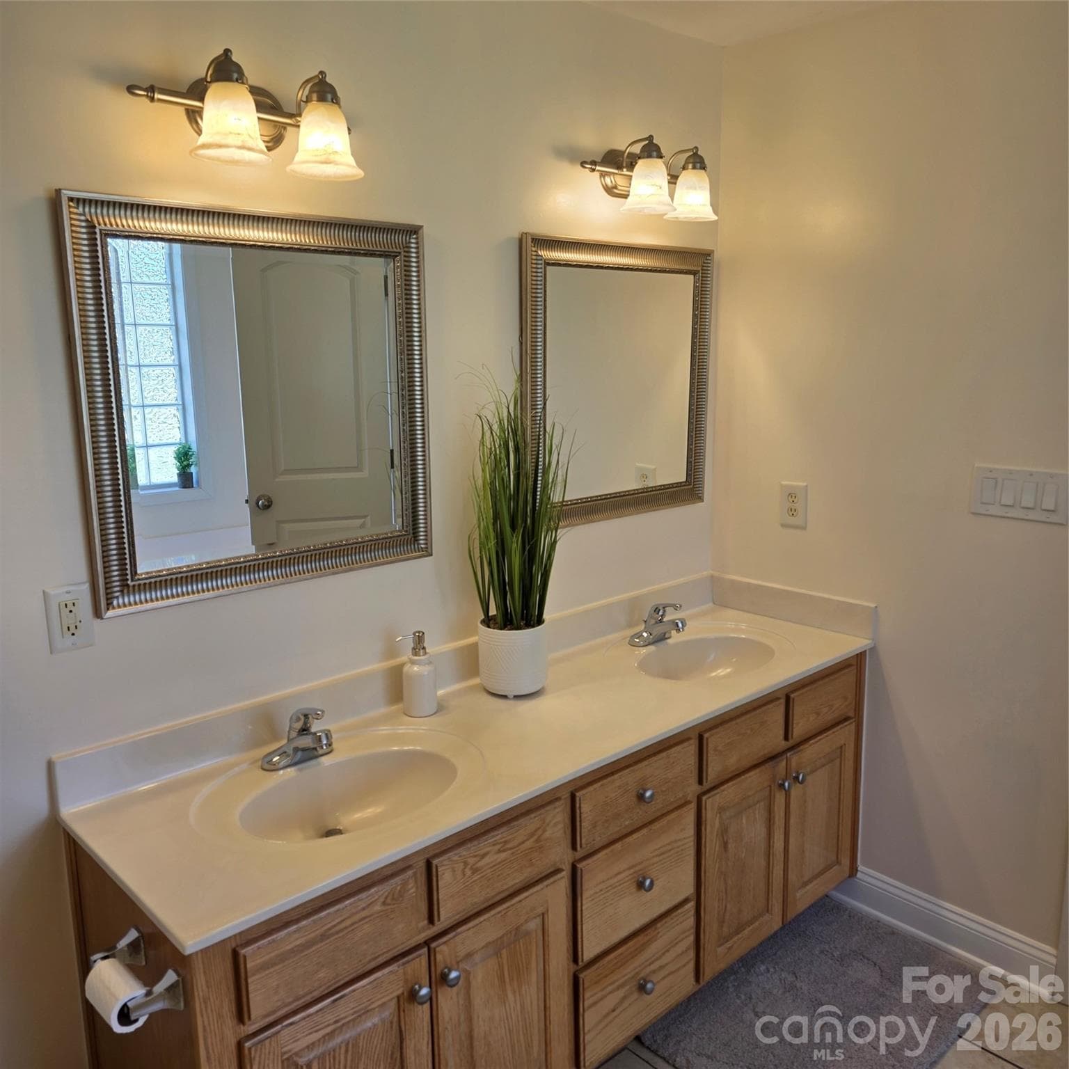 Single Family Residence at 6901 Potter Road S, Waxhaw, photo 21 of 54