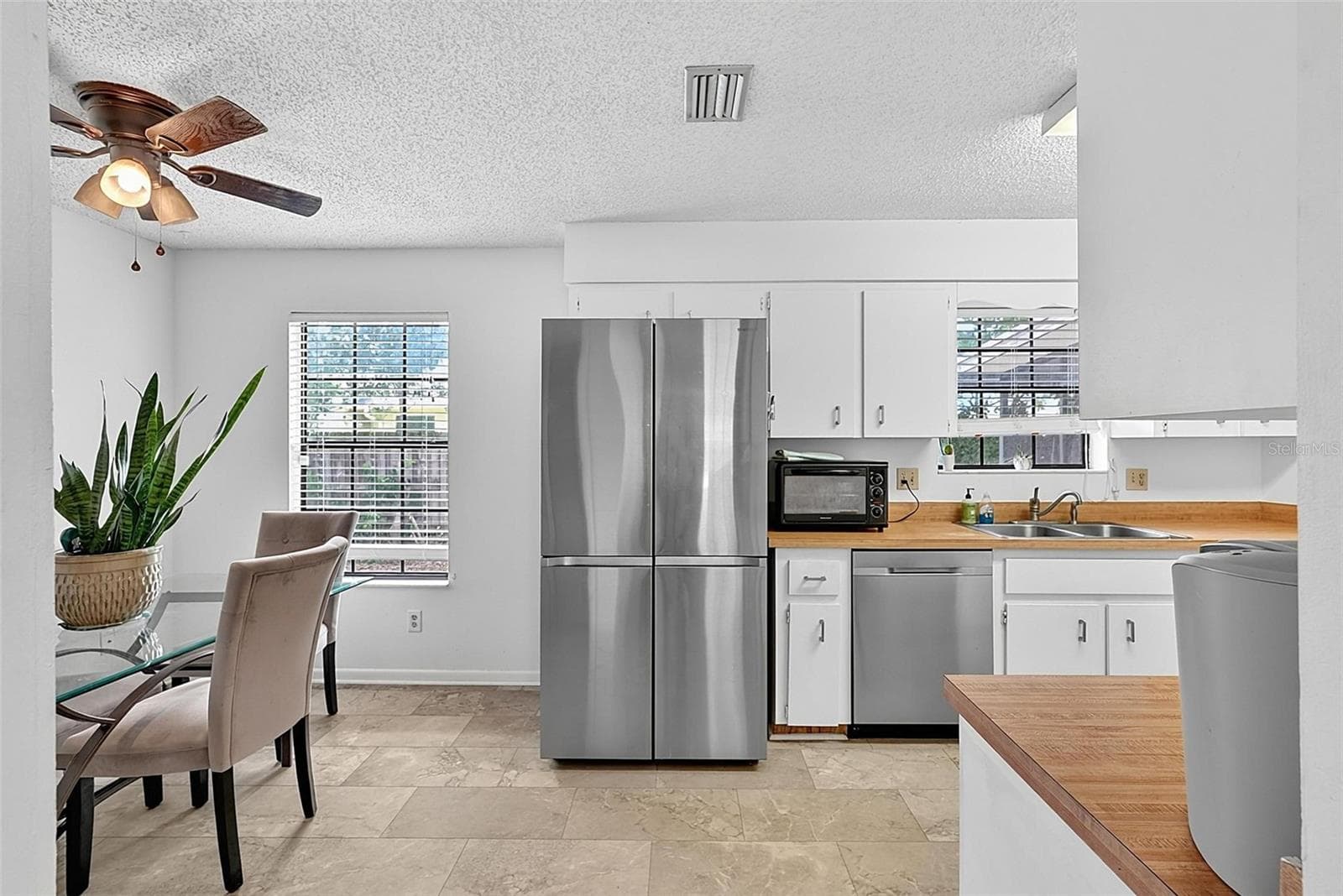 Single Family Residence at 9 BRIDGET TER, ORMOND BEACH, photo 4 of 60