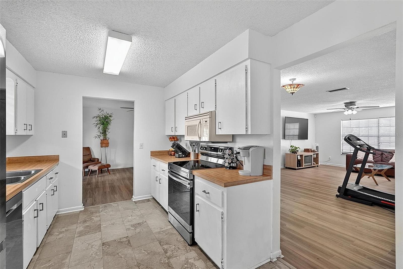 Single Family Residence at 9 BRIDGET TER, ORMOND BEACH, photo 17 of 60