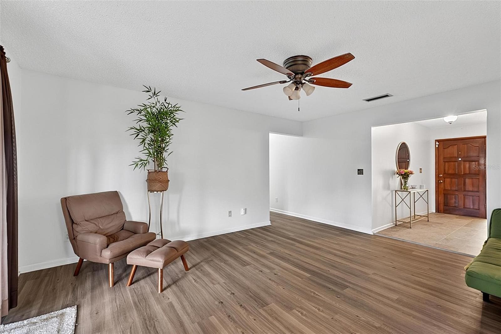 Single Family Residence at 9 BRIDGET TER, ORMOND BEACH, photo 26 of 60