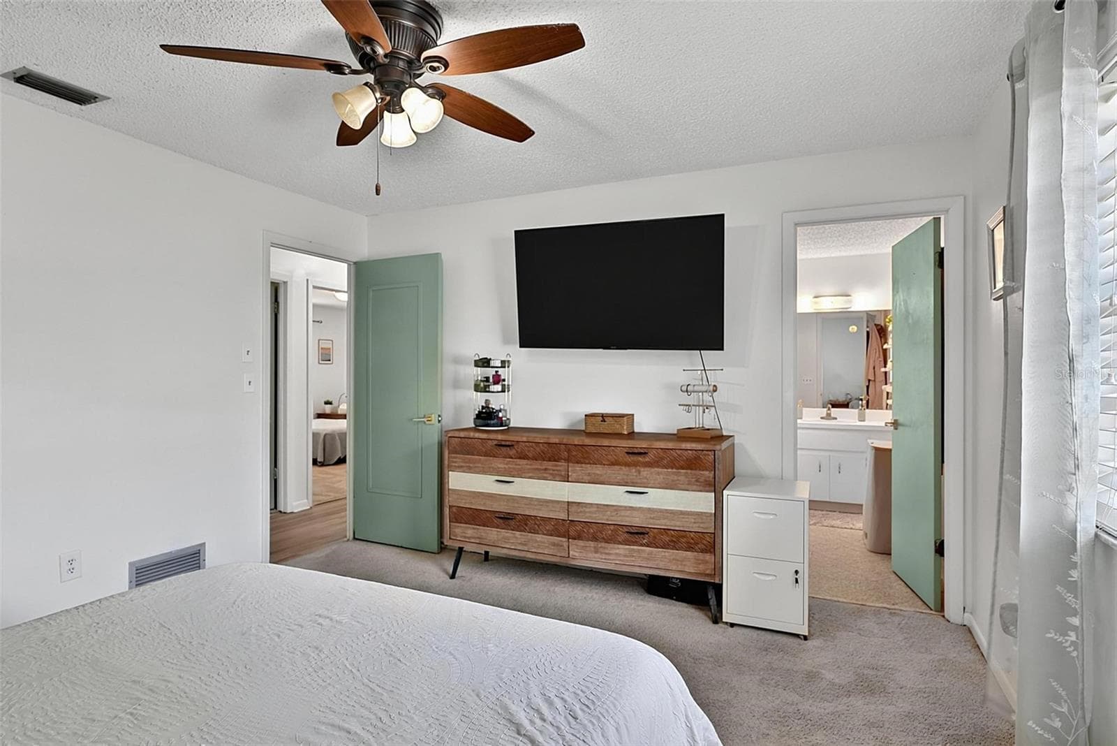Single Family Residence at 9 BRIDGET TER, ORMOND BEACH, photo 32 of 60