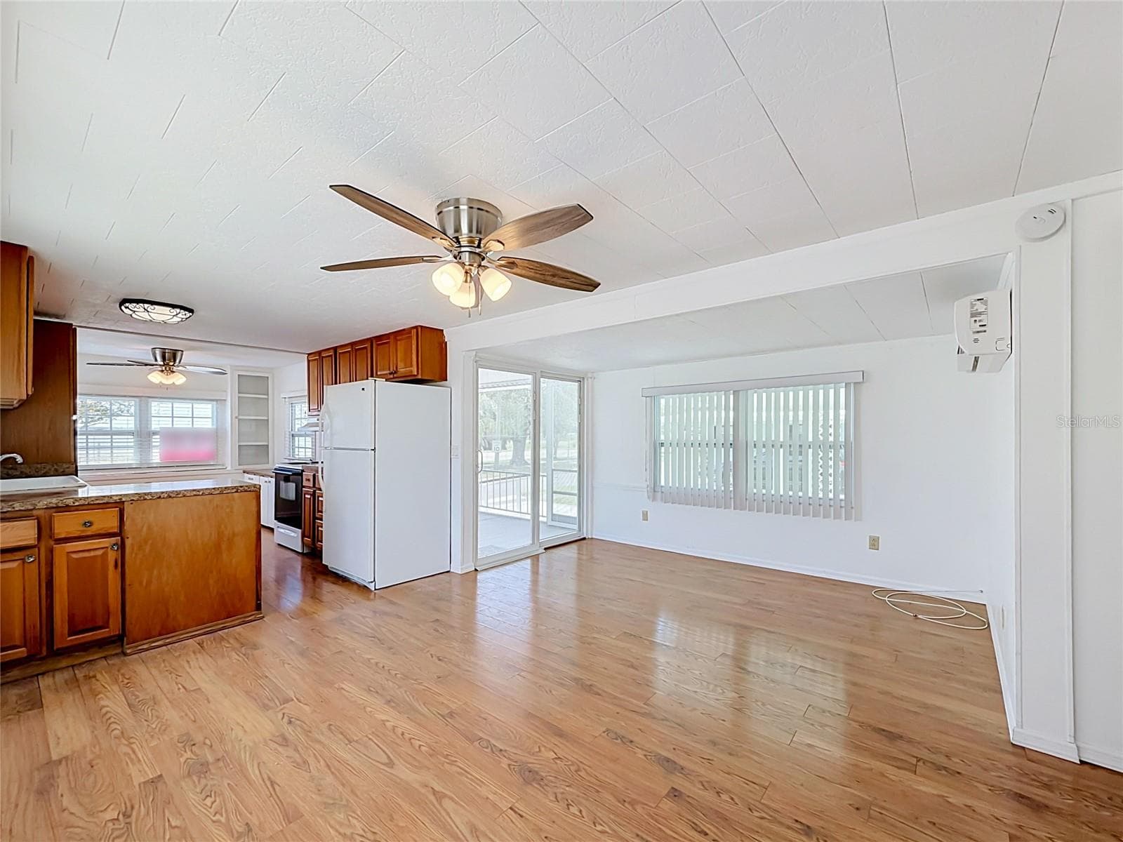 Mobile Home at 800 32ND AVE S #727, ST PETERSBURG, photo 5 of 32