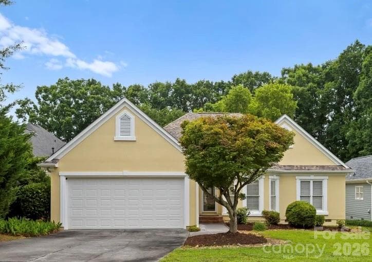 Single Family Residence at 4123 Fairway Downs Court, Charlotte, photo 2 of 48