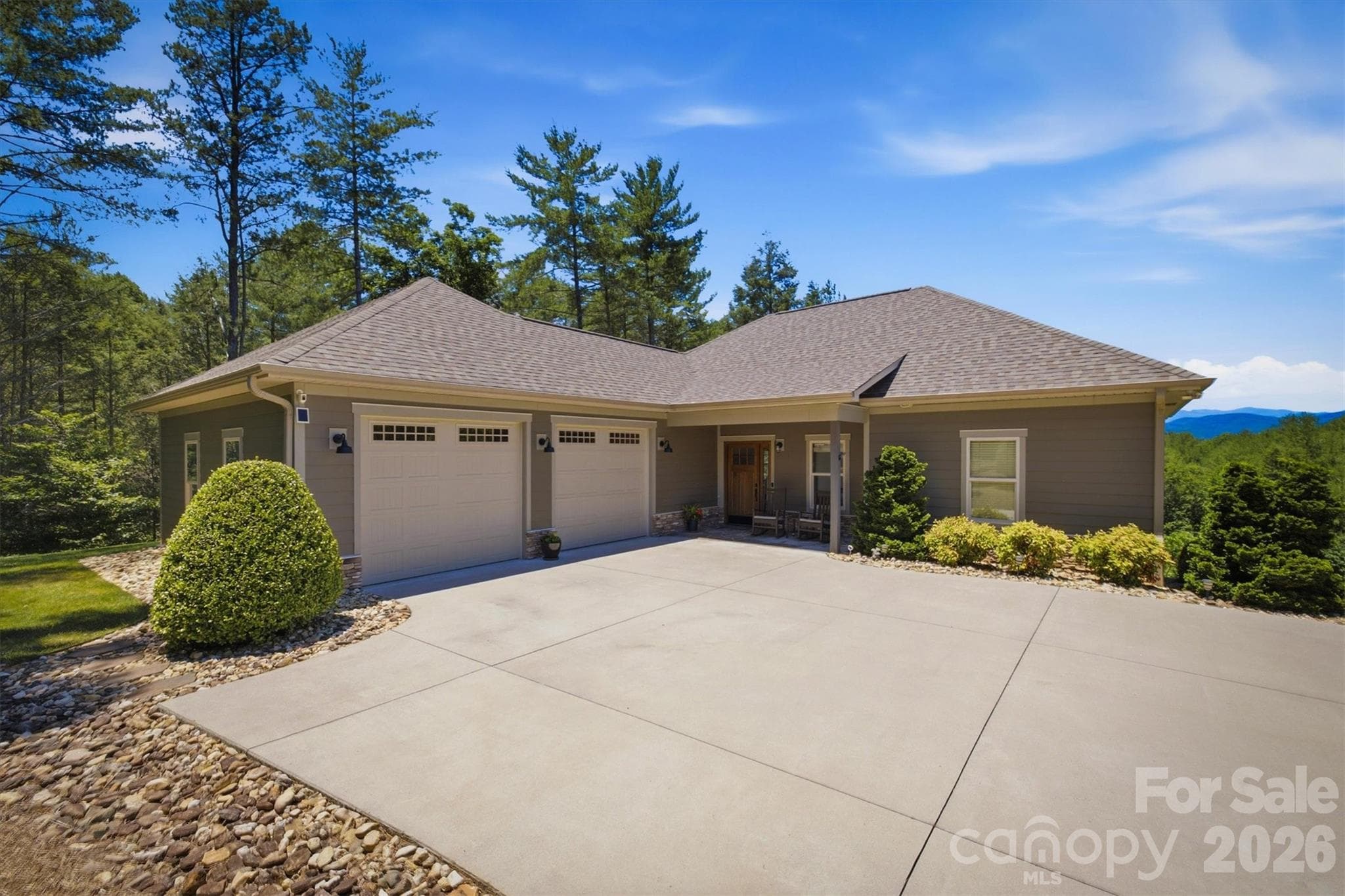 Single Family Residence at Lenoir, photo 4 of 49