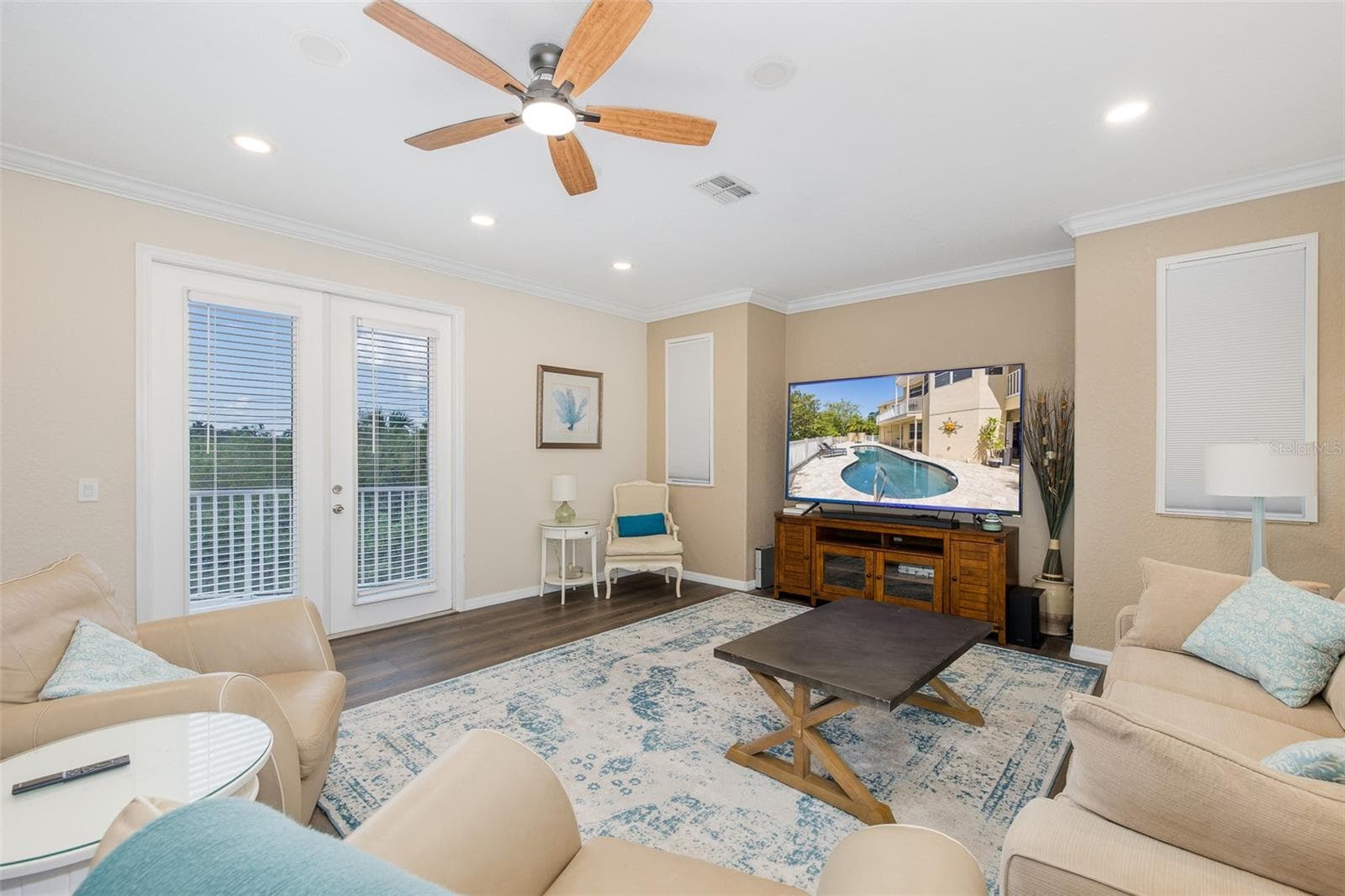 Single Family Residence at 3020 SHEPPARDS CROOK CT, HOLIDAY, photo 4 of 63
