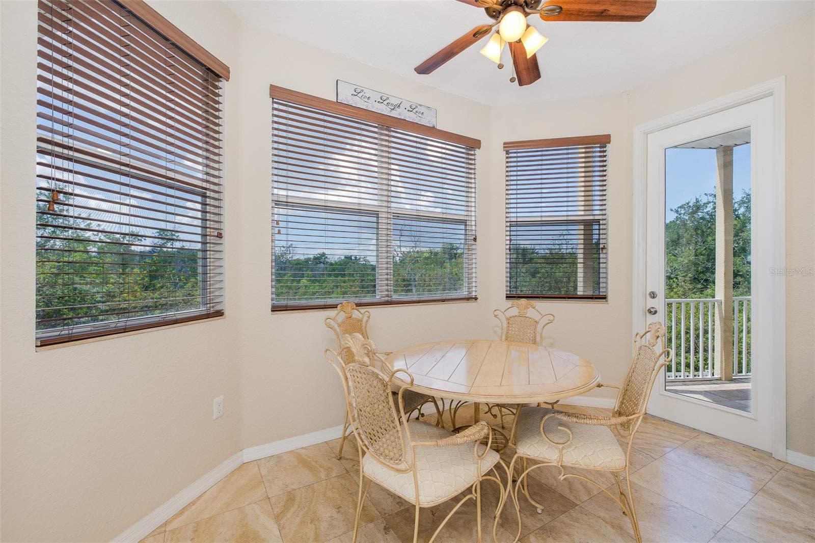 Single Family Residence at 3020 SHEPPARDS CROOK CT, HOLIDAY, photo 7 of 63