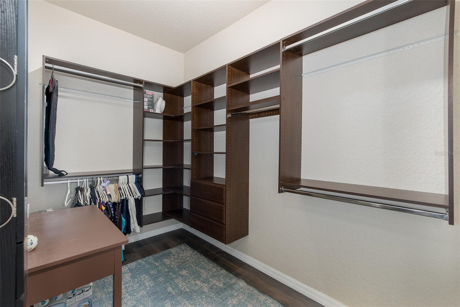 Master Suite walk in closet - 3020 SHEPPARDS CROOK CT, HOLIDAY