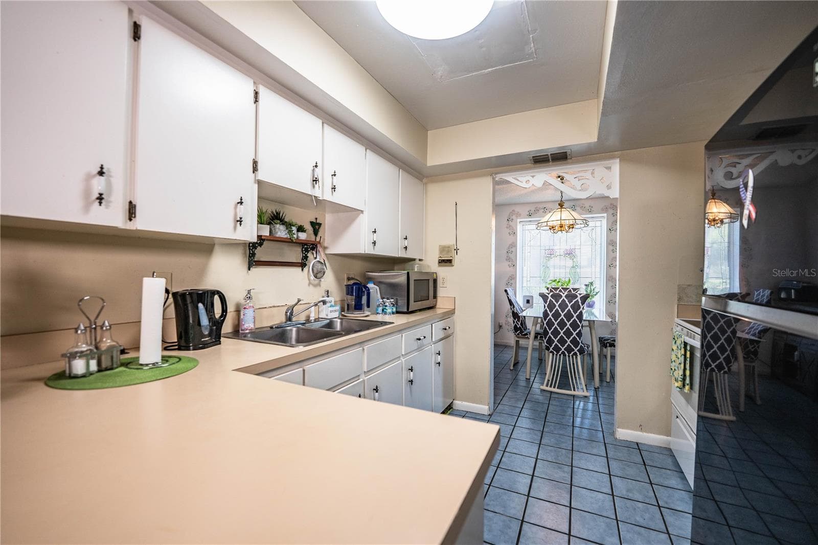 Single Family Residence at 85 COUNTRY CLUB LN, MULBERRY, photo 18 of 73