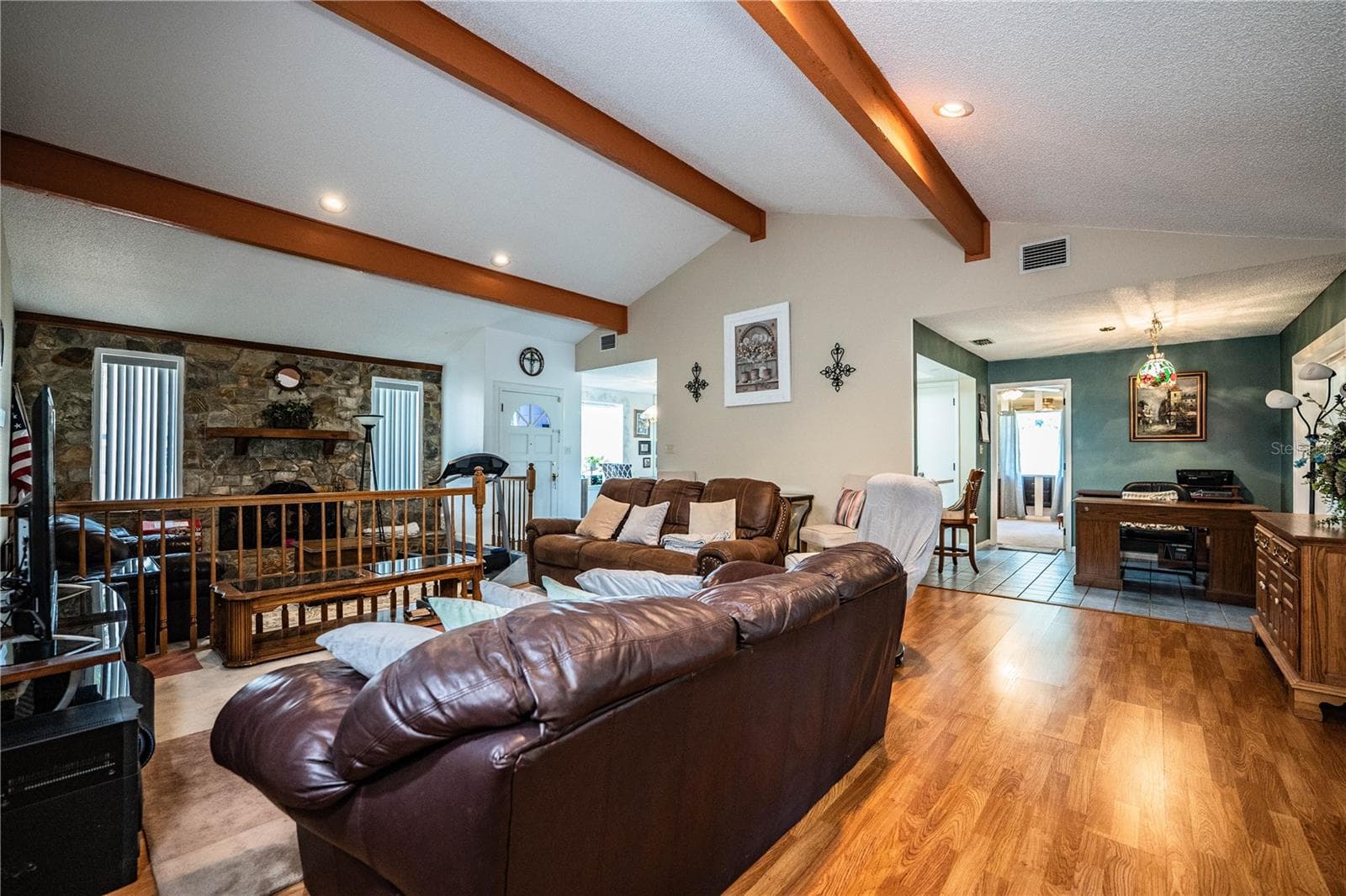 Single Family Residence at 85 COUNTRY CLUB LN, MULBERRY, photo 8 of 73