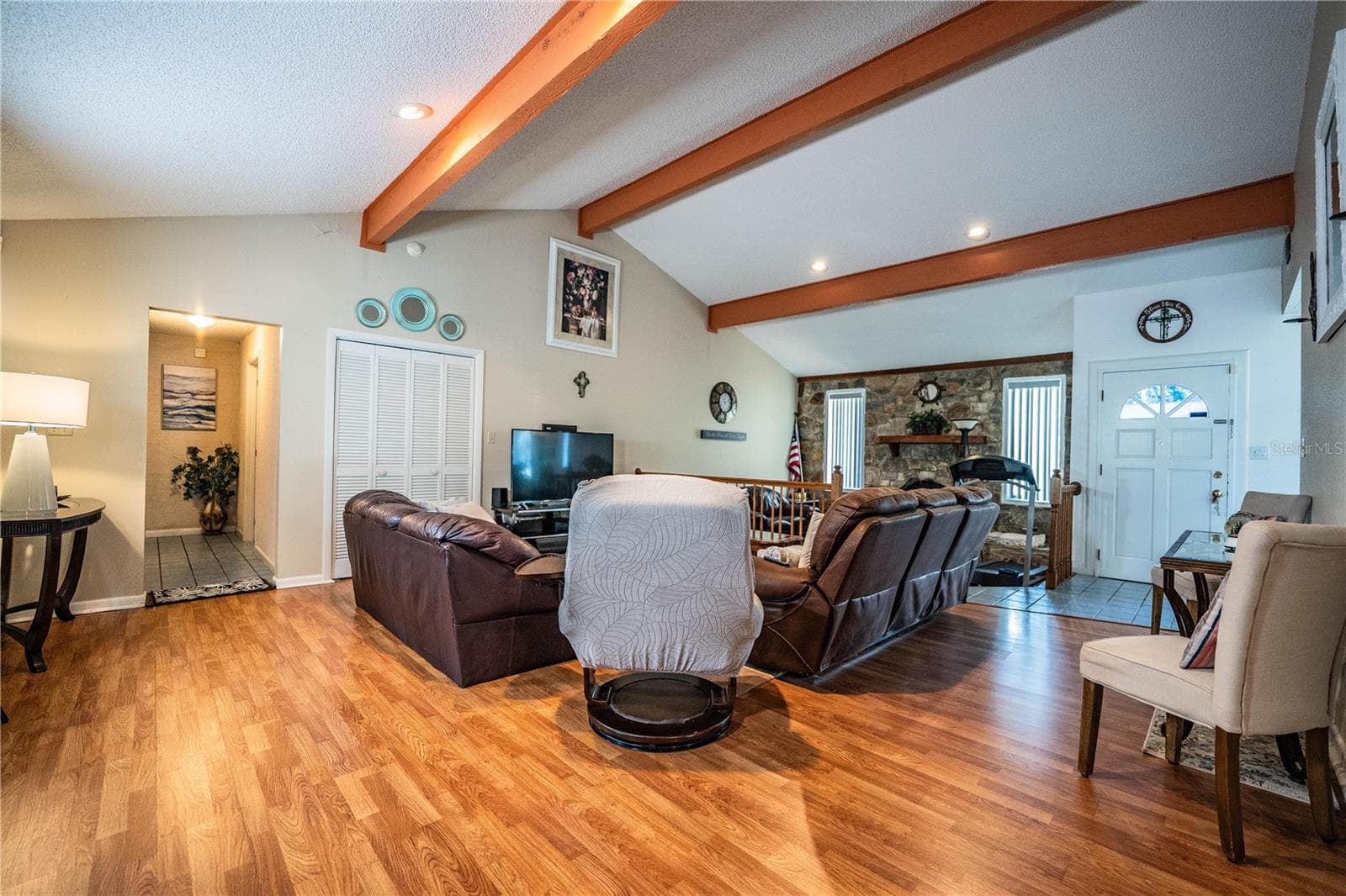 Single Family Residence at 85 COUNTRY CLUB LN, MULBERRY, photo 11 of 73