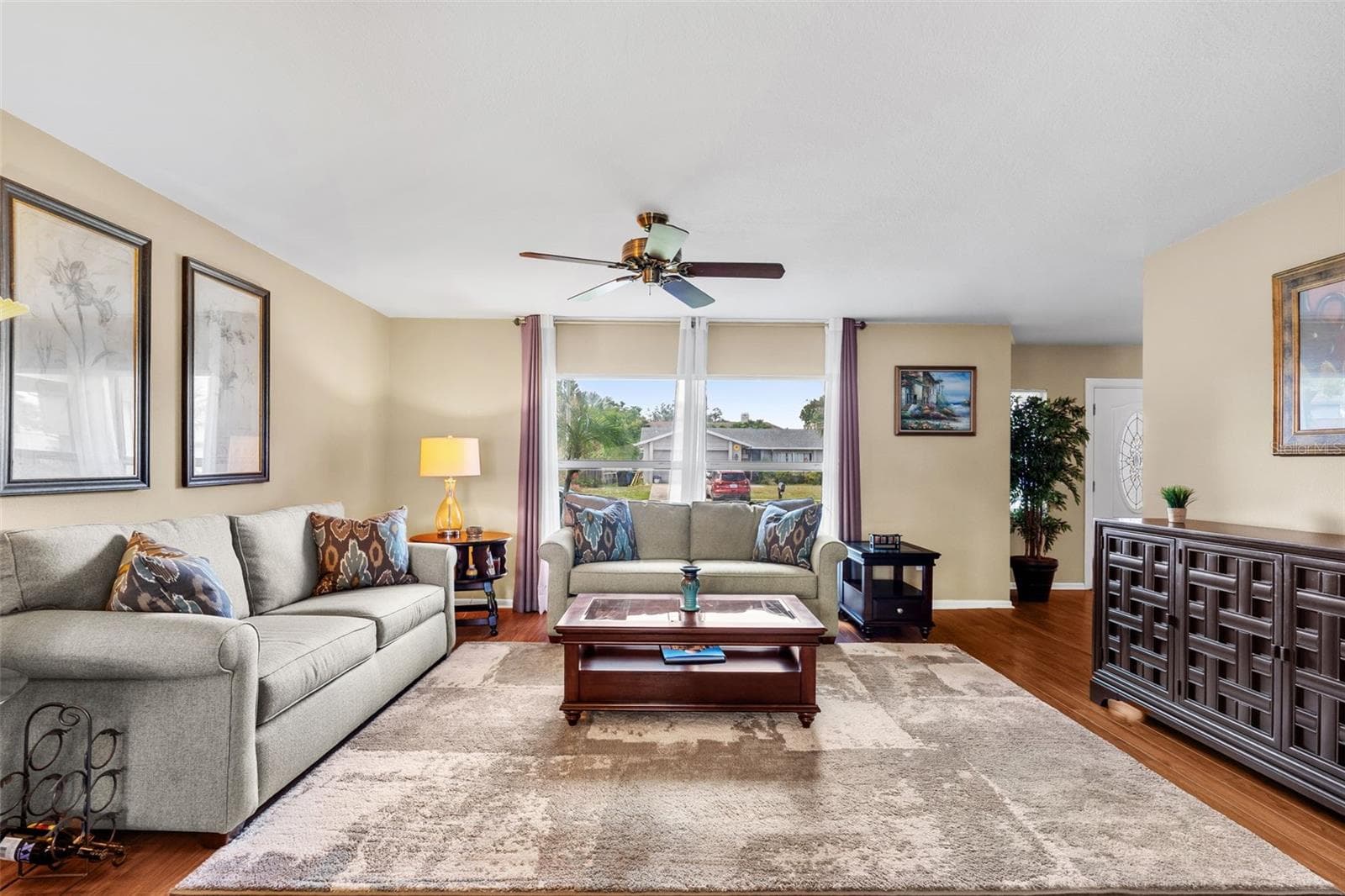 Single Family Residence at 4029 BELL GRANDE DR, VALRICO, photo 8 of 53