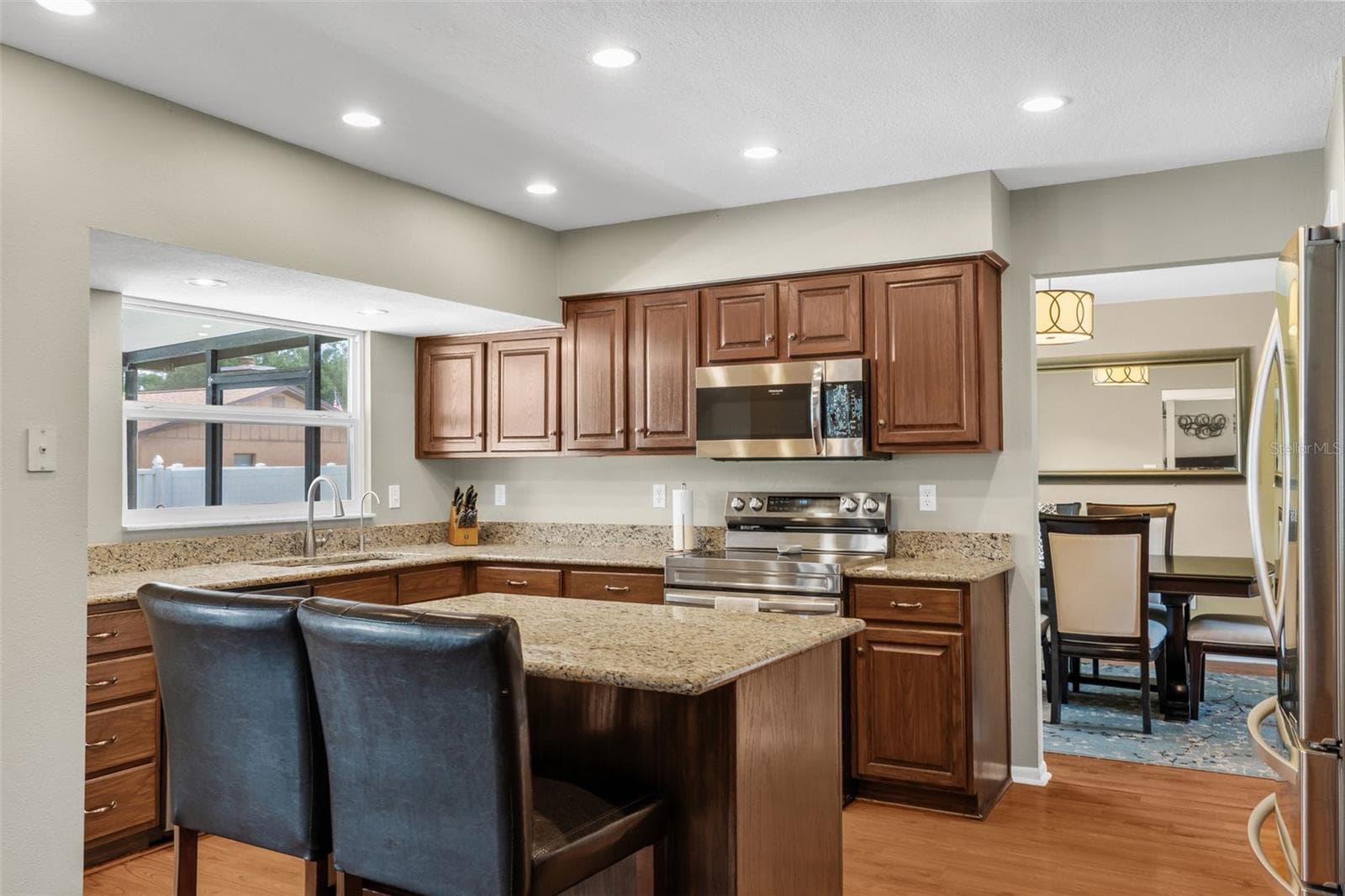 Single Family Residence at 4029 BELL GRANDE DR, VALRICO, photo 14 of 53
