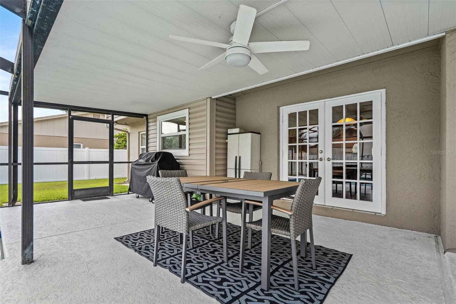 Single Family Residence at 4029 BELL GRANDE DR, VALRICO, photo 41 of 53