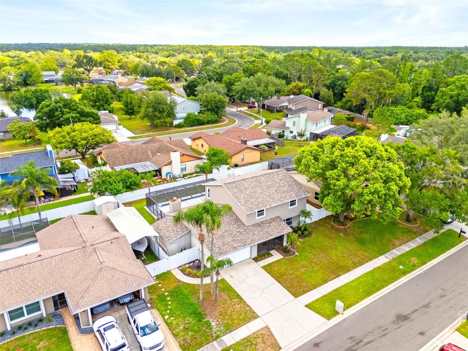 Single Family Residence at 4029 BELL GRANDE DR, VALRICO, photo 44 of 53