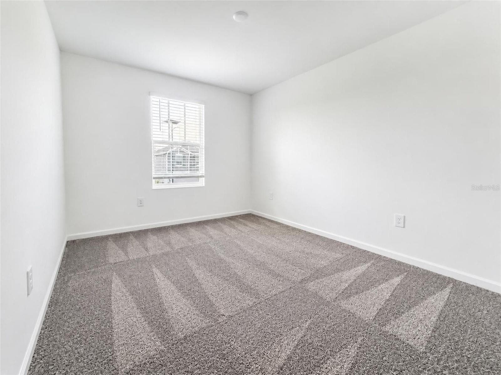 Bed 3 - 809 TIMBERLAND DR, EAGLE LAKE