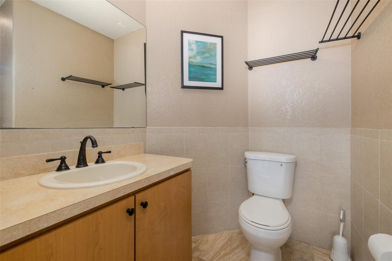 Pool bath garage level - 3020 SHEPPARDS CROOK CT, HOLIDAY