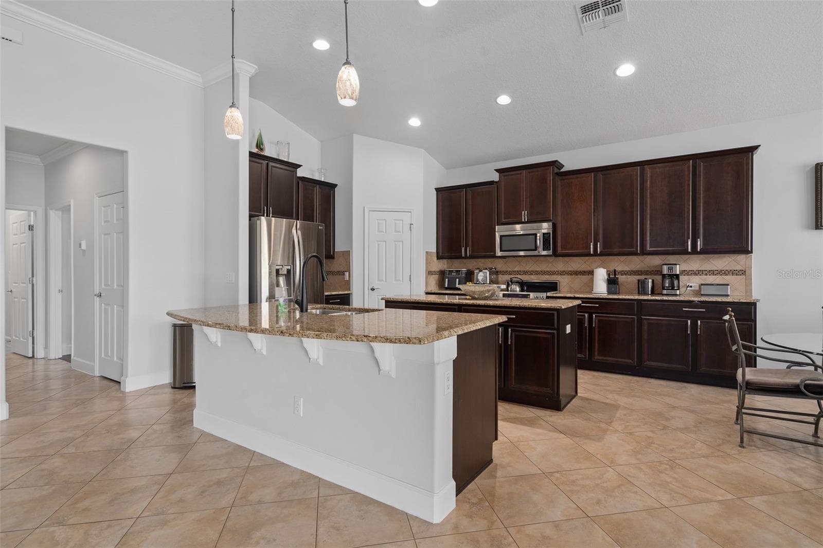 Single Family Residence at 30115 KLADRUBY PT, MOUNT DORA, photo 11 of 36