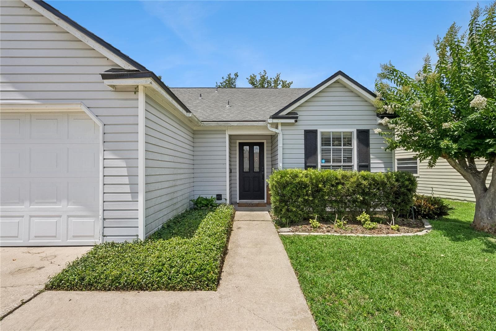 Front Entry - 1009 MCCULLY CT, OVIEDO