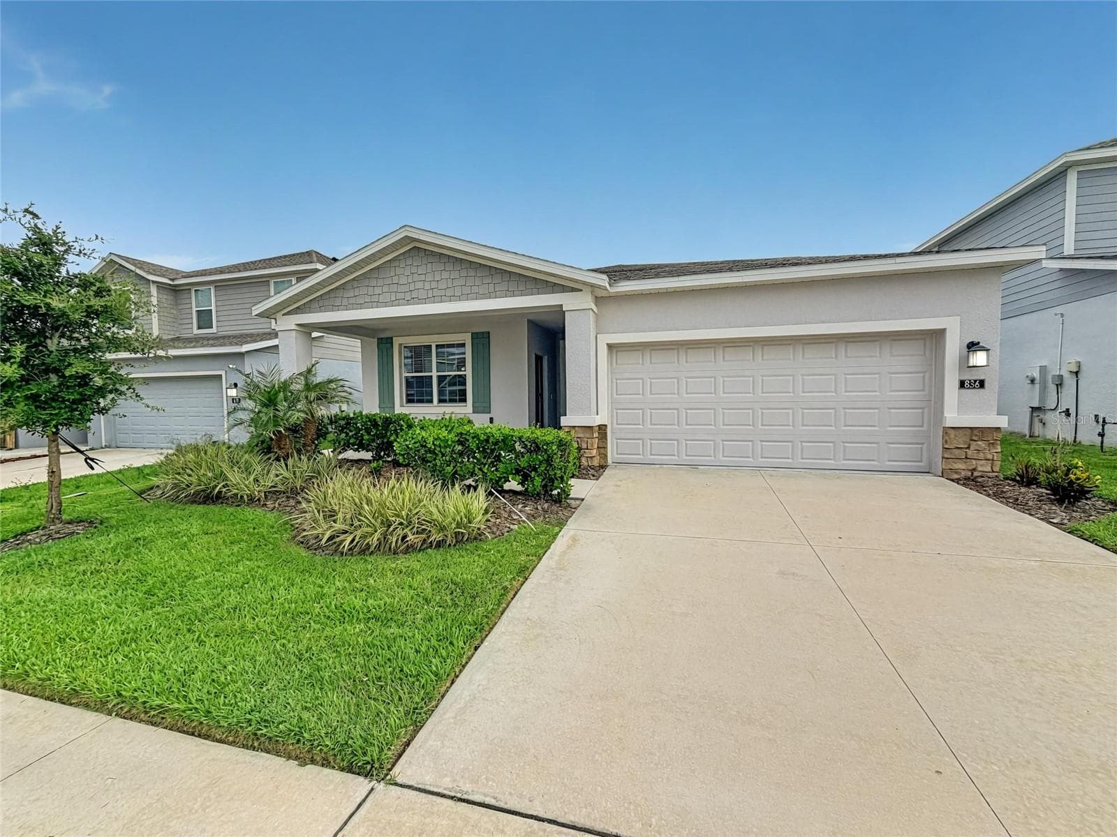 836 TIMBERLAND DR
