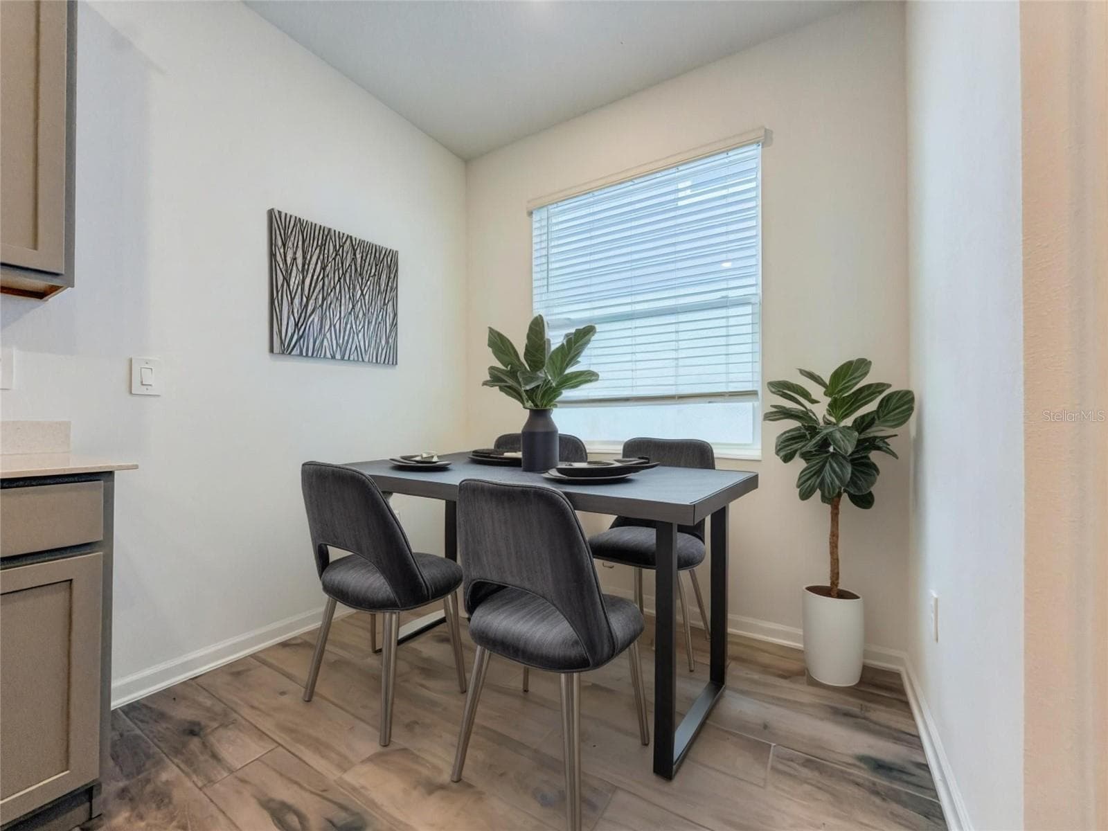 Dining - 836 TIMBERLAND DR, EAGLE LAKE
