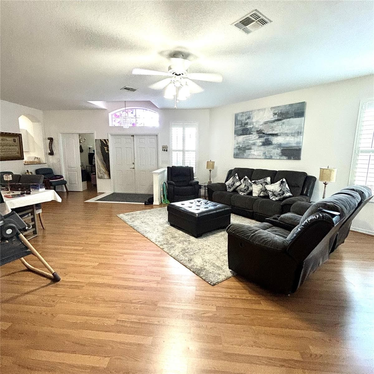 Single Family Residence at 30236 LETTINGWELL CIR, WESLEY CHAPEL, photo 4 of 37