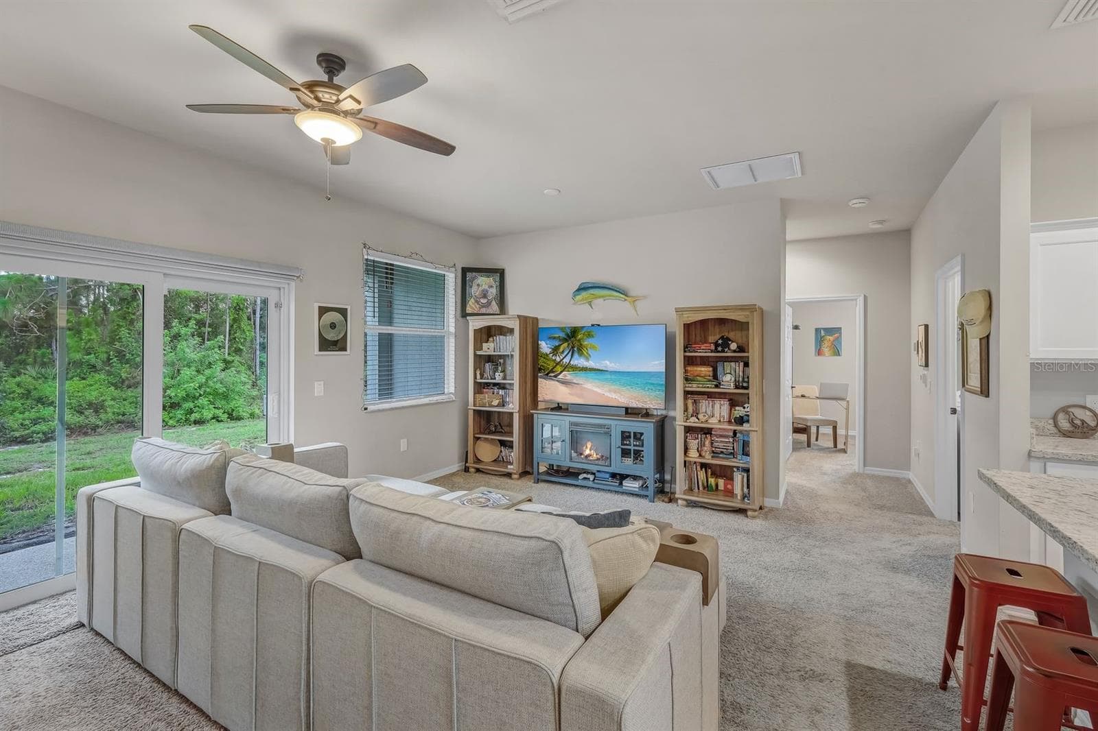 Single Family Residence at 670 NIMITZ BLVD, LEHIGH ACRES, photo 11 of 39
