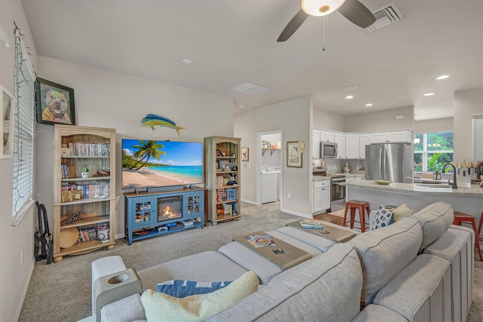 Single Family Residence at 670 NIMITZ BLVD, LEHIGH ACRES, photo 12 of 39