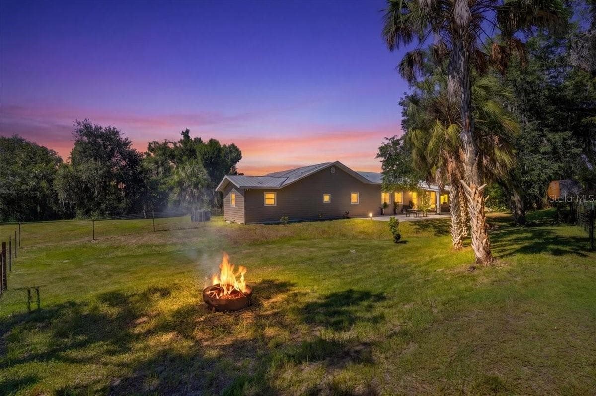 Back of home - 11740 DARSEY RD, PARRISH