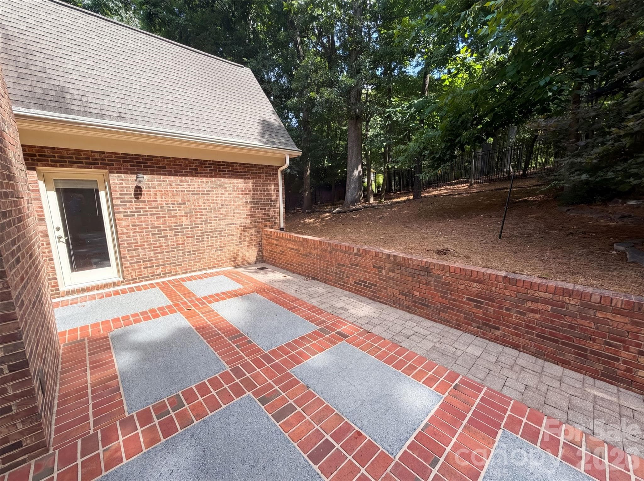Single Family Residence at 3711 Surry Ridge Court, Charlotte, photo 26 of 27