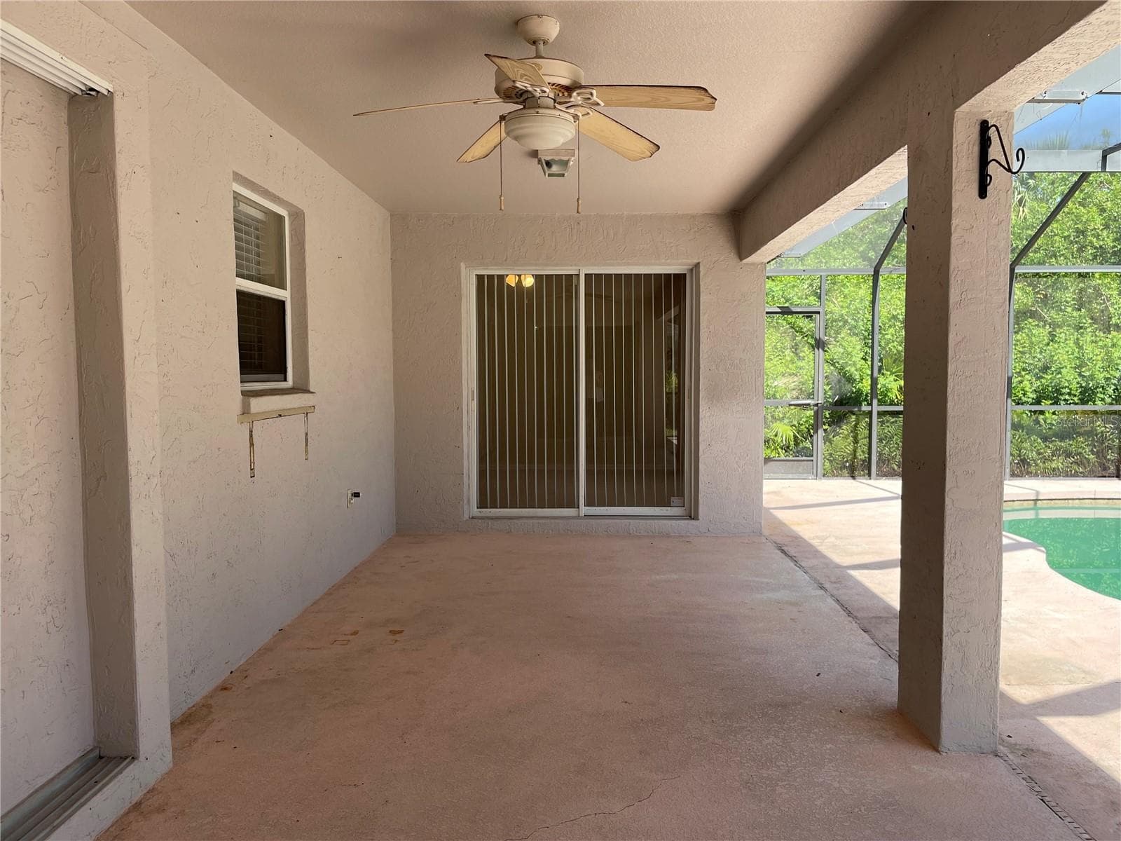 Single Family Residence at 4060 CALATRAVA AVE, NORTH PORT, photo 21 of 27