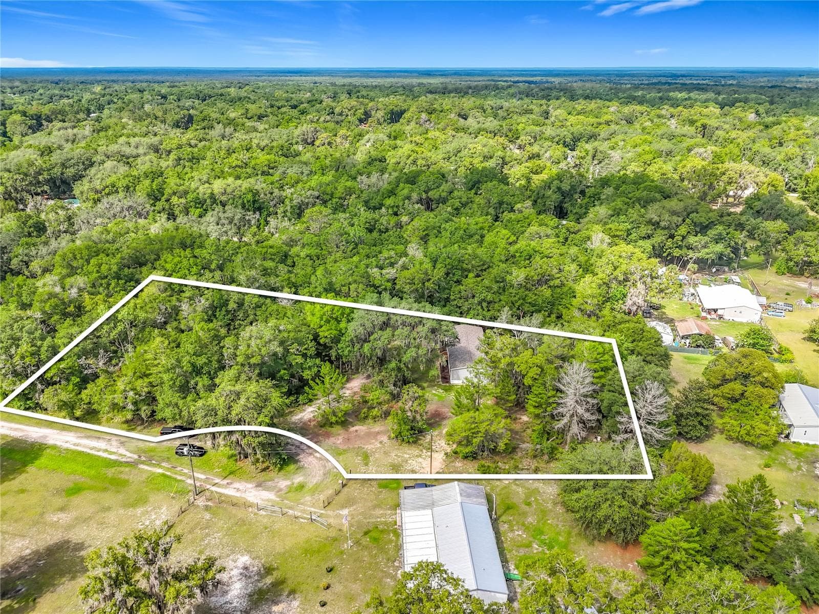 Property outline - 115 BETSY ROSS PL, SATSUMA