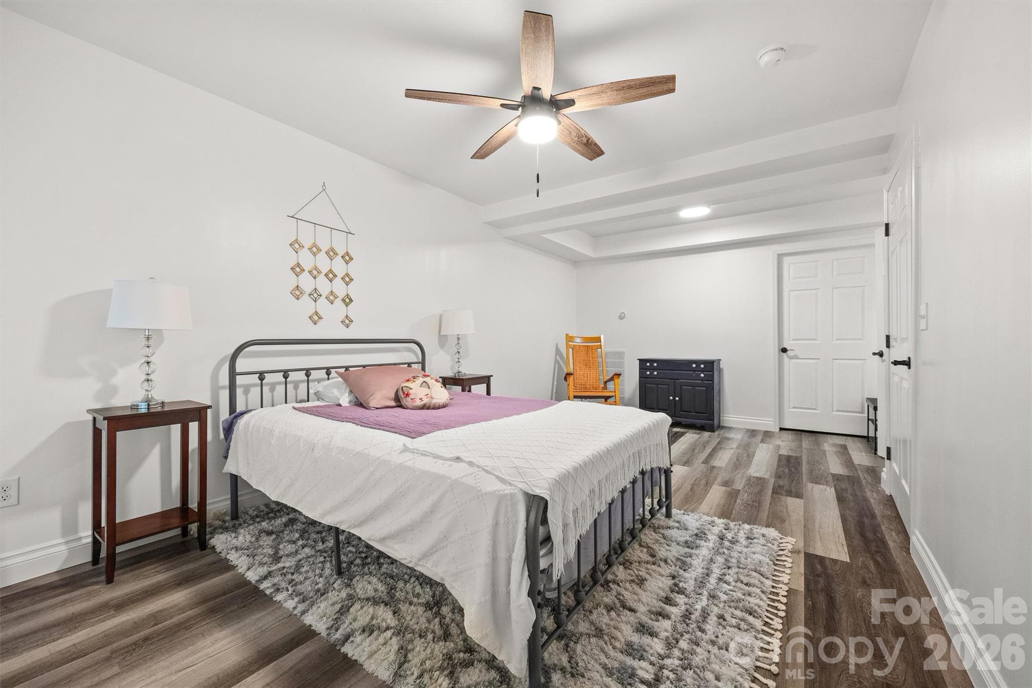 Bedroom in 2nd Living Quarters - 121 Isle Run Drive, Mooresville