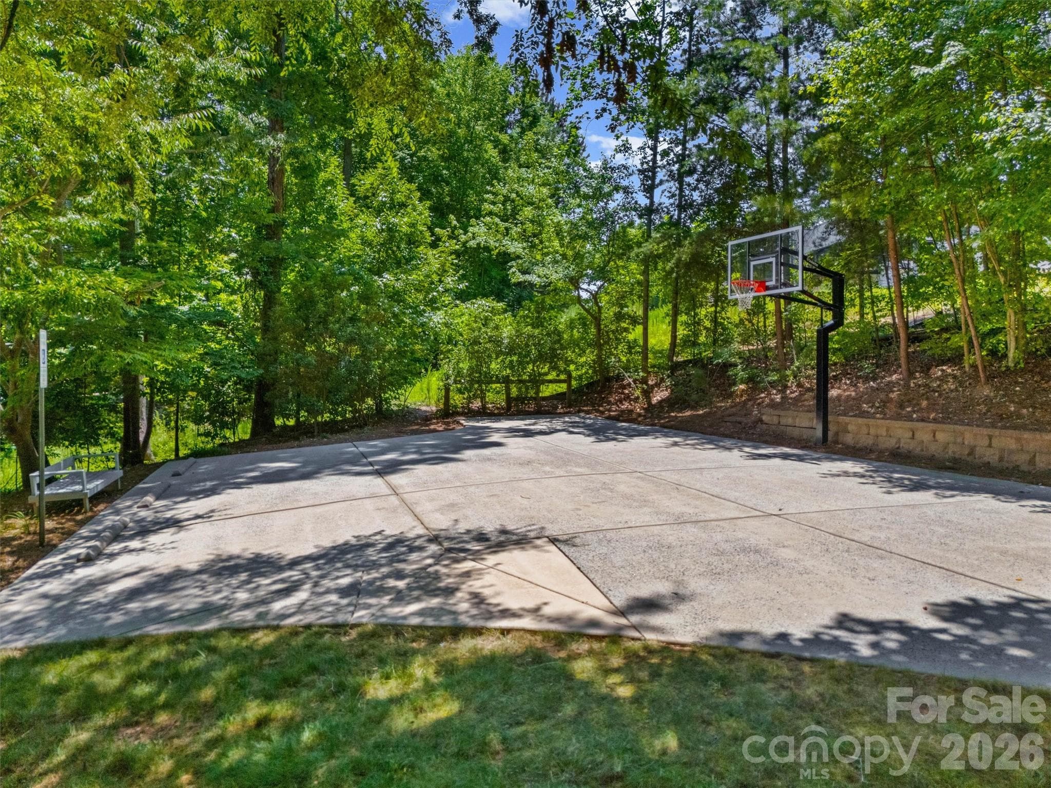 Community Recreation and Picnic Area - 121 Isle Run Drive, Mooresville