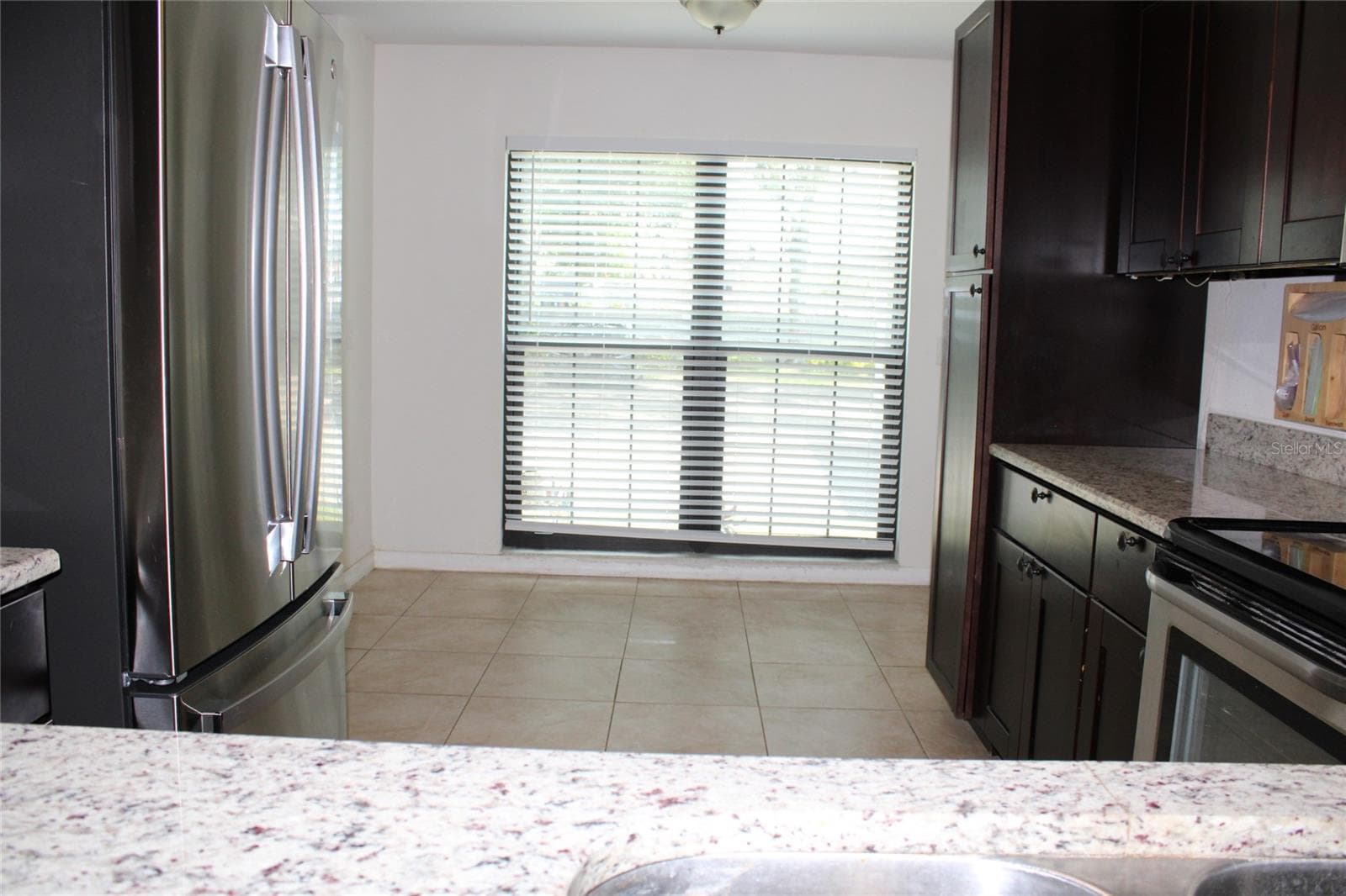 Natural light into the kitchen - 2288 CITRUS CT, CLEARWATER