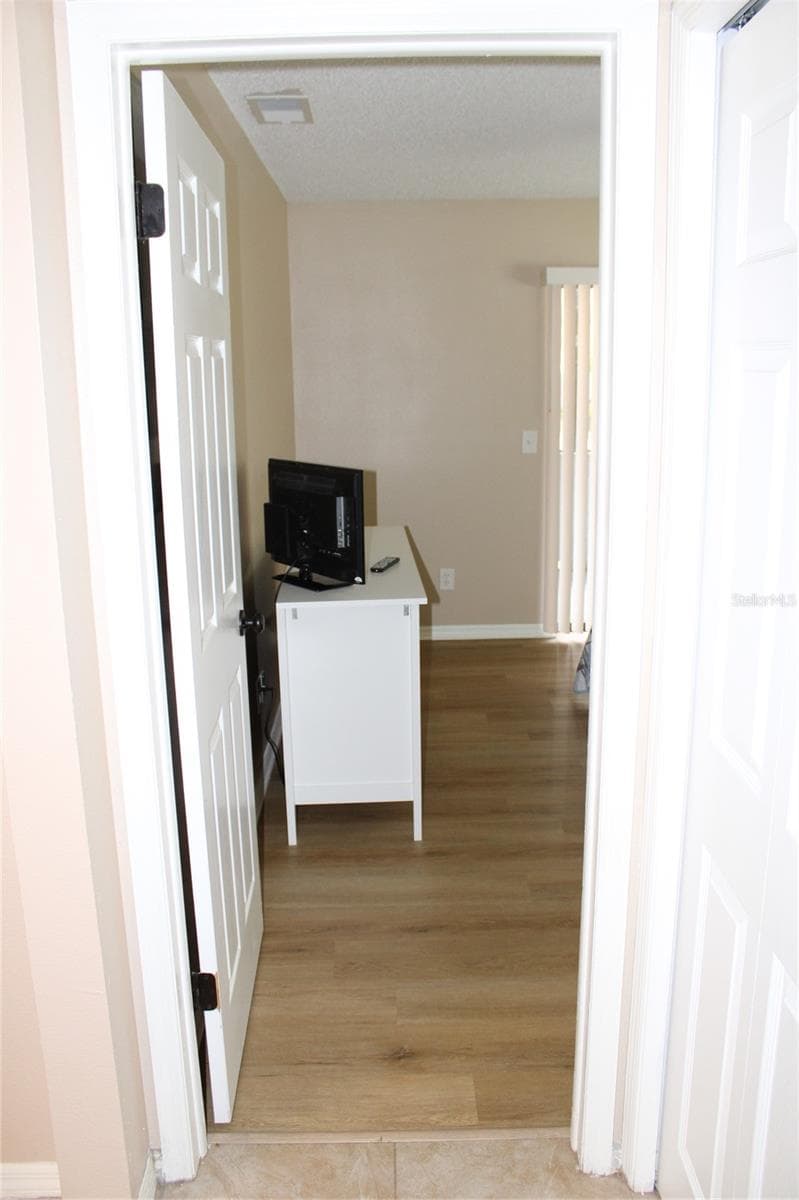 Guest Baedroom Entry - 2288 CITRUS CT, CLEARWATER