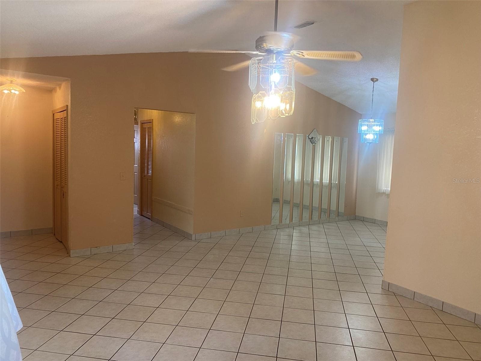 Single Family Residence at 1101 STILLWATER AVE, DELTONA, photo 2 of 17