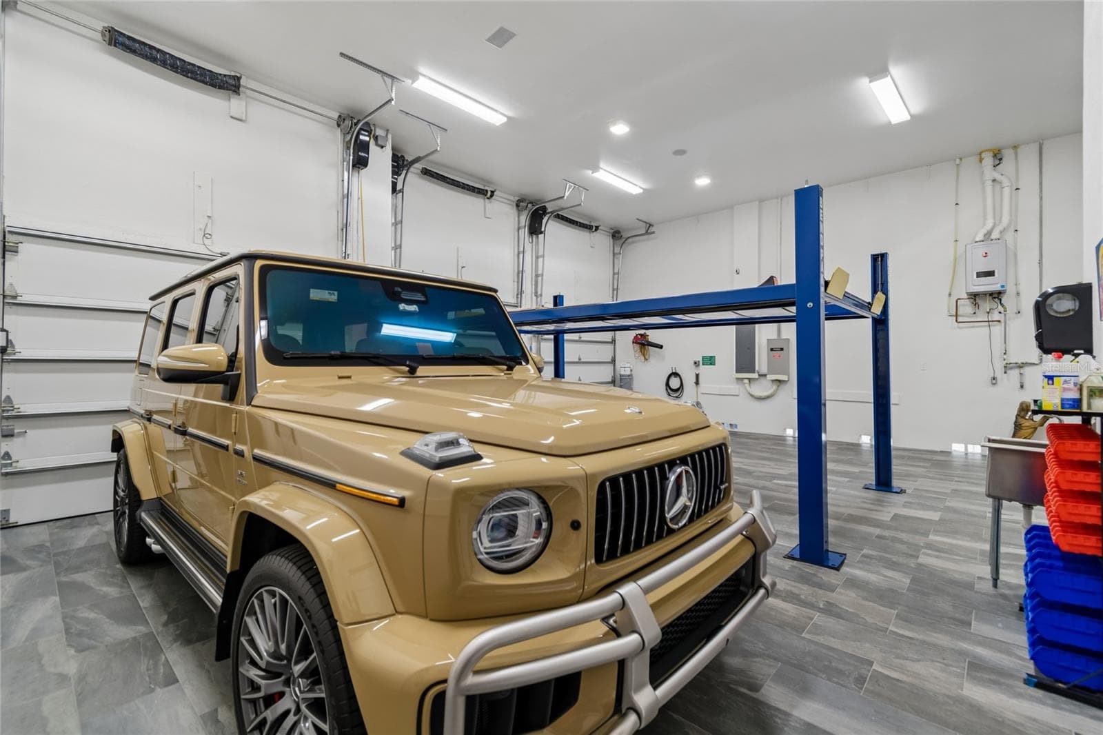 Rare 6-8 car garage!! - 5410 BAYSHORE BLVD, TAMPA