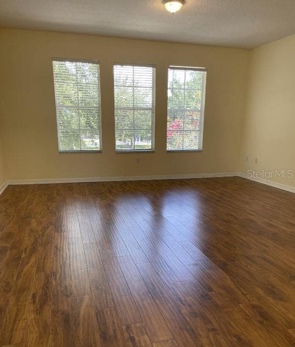 Townhouse at 2401 LEXINGTON OAK DR, BRANDON, photo 11 of 34