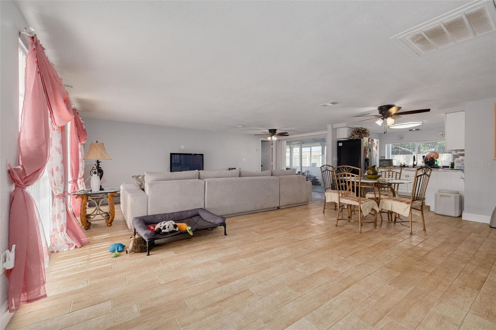 Welcome In! - 3543 ROCKAWAY DR, HOLIDAY