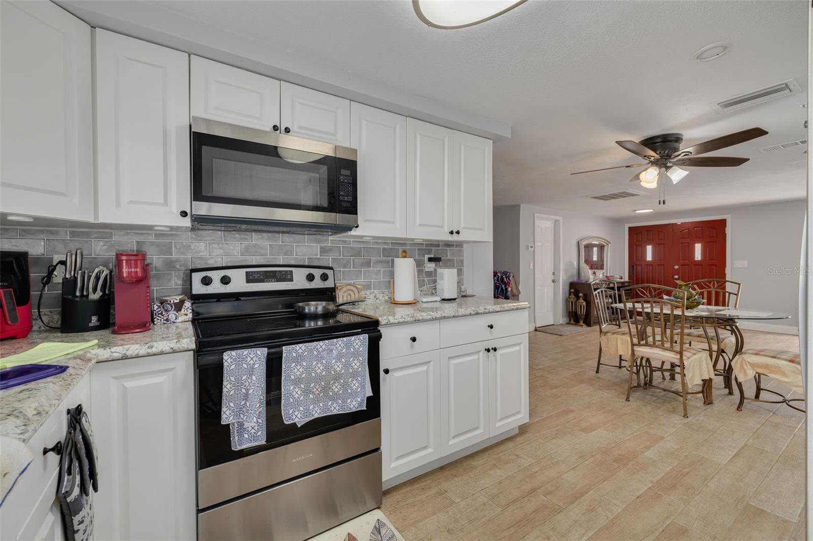 Single Family Residence at 3543 ROCKAWAY DR, HOLIDAY, photo 14 of 32