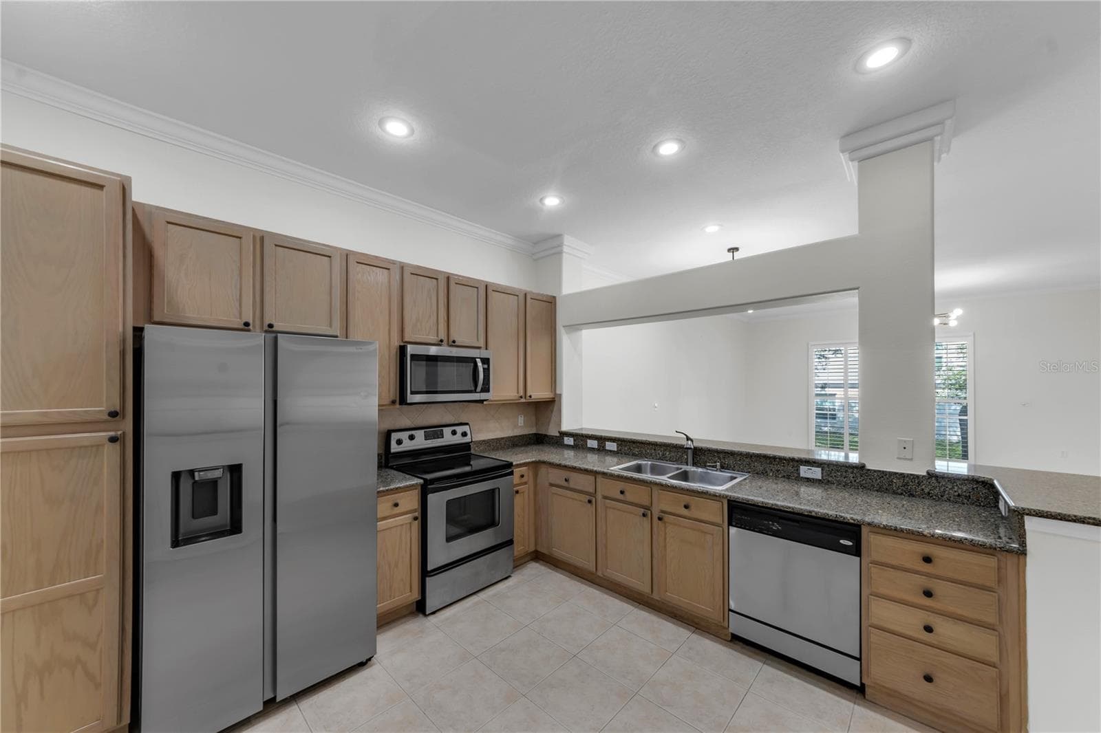PLENTY OF CABINET SPACE - 1421 RIDGE TER, TARPON SPRINGS