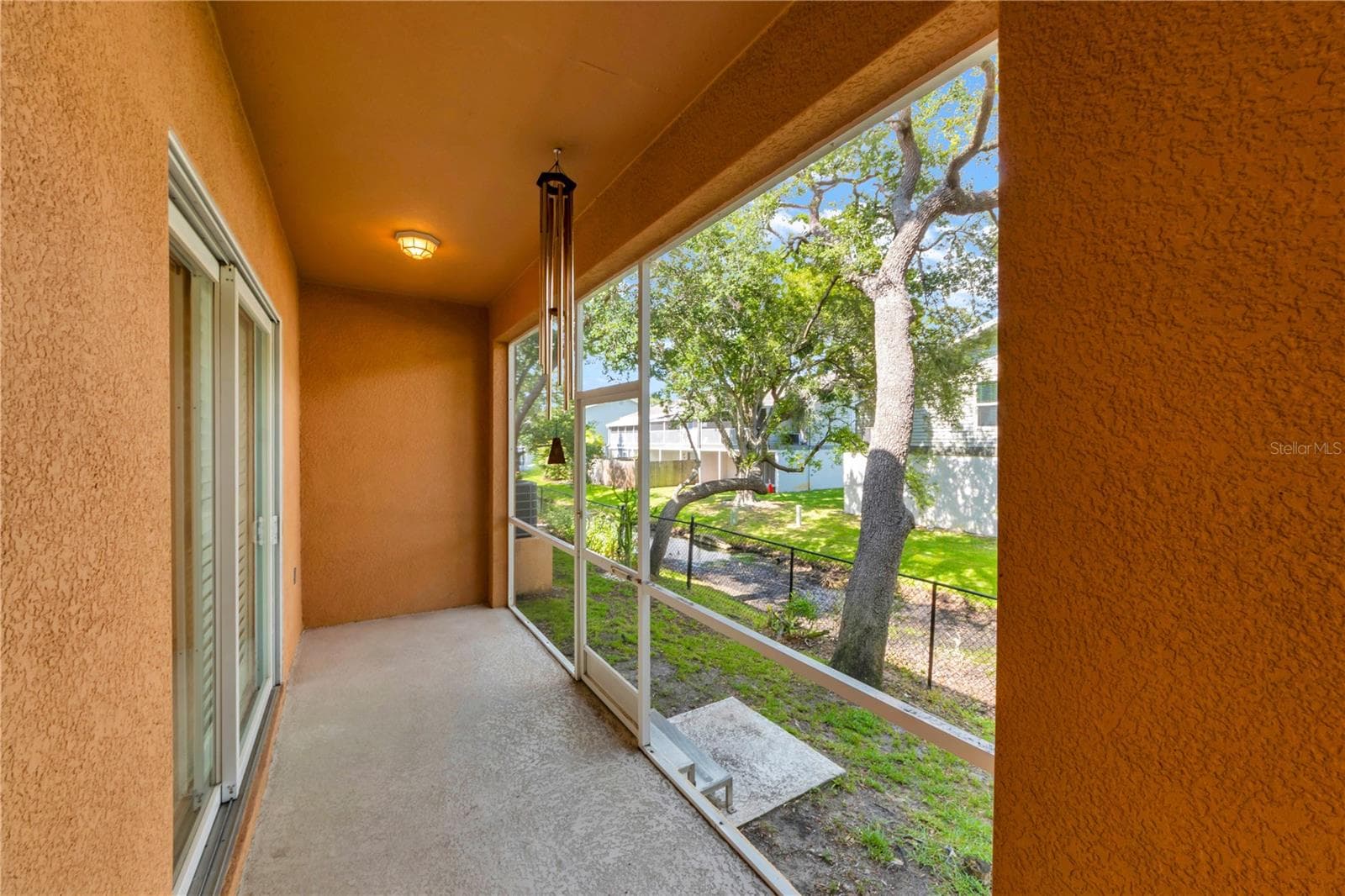 SCREENED LANAI CREEK VIEW - 1421 RIDGE TER, TARPON SPRINGS