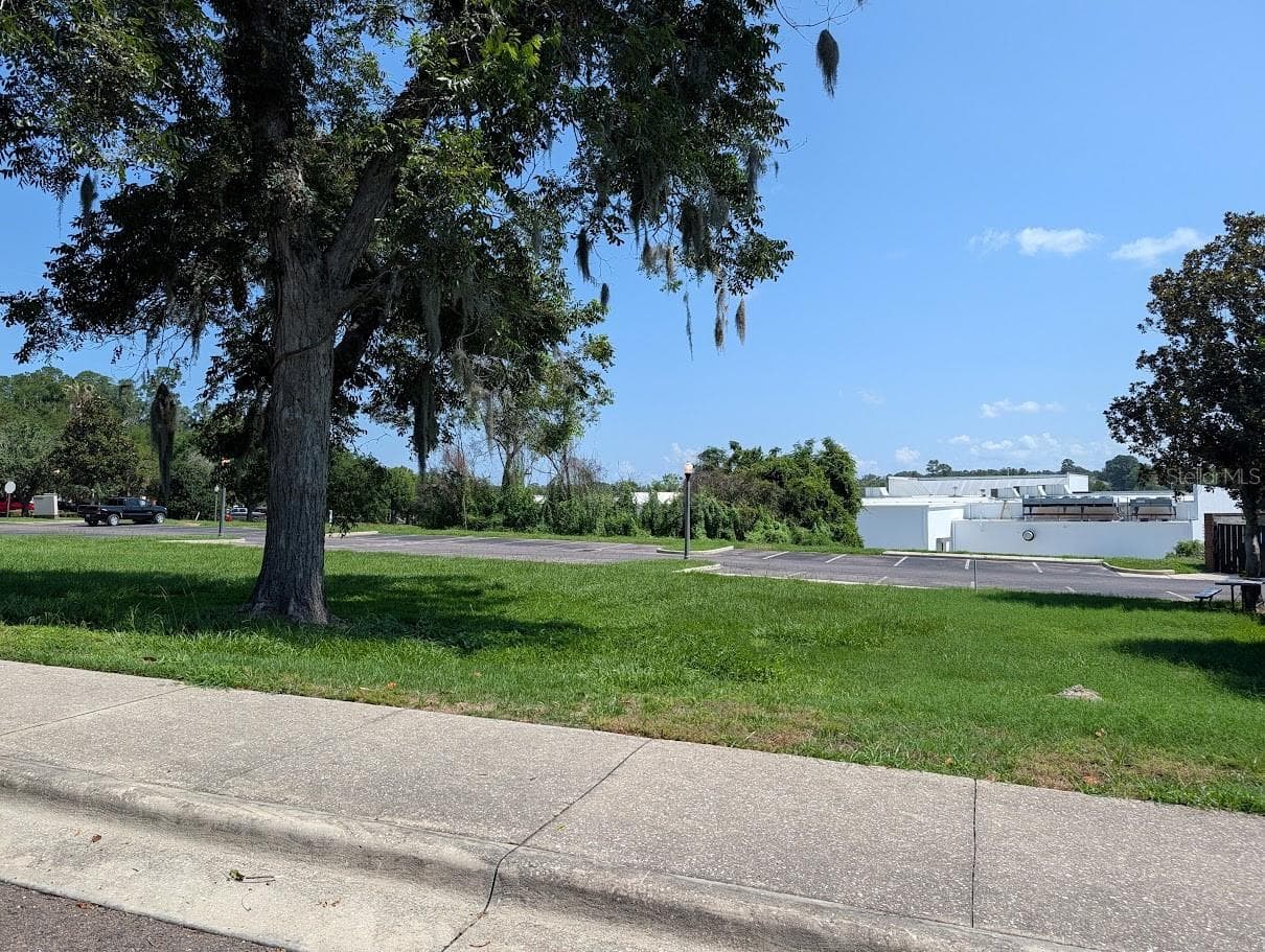 Lot 00 NW 151ST BLVD