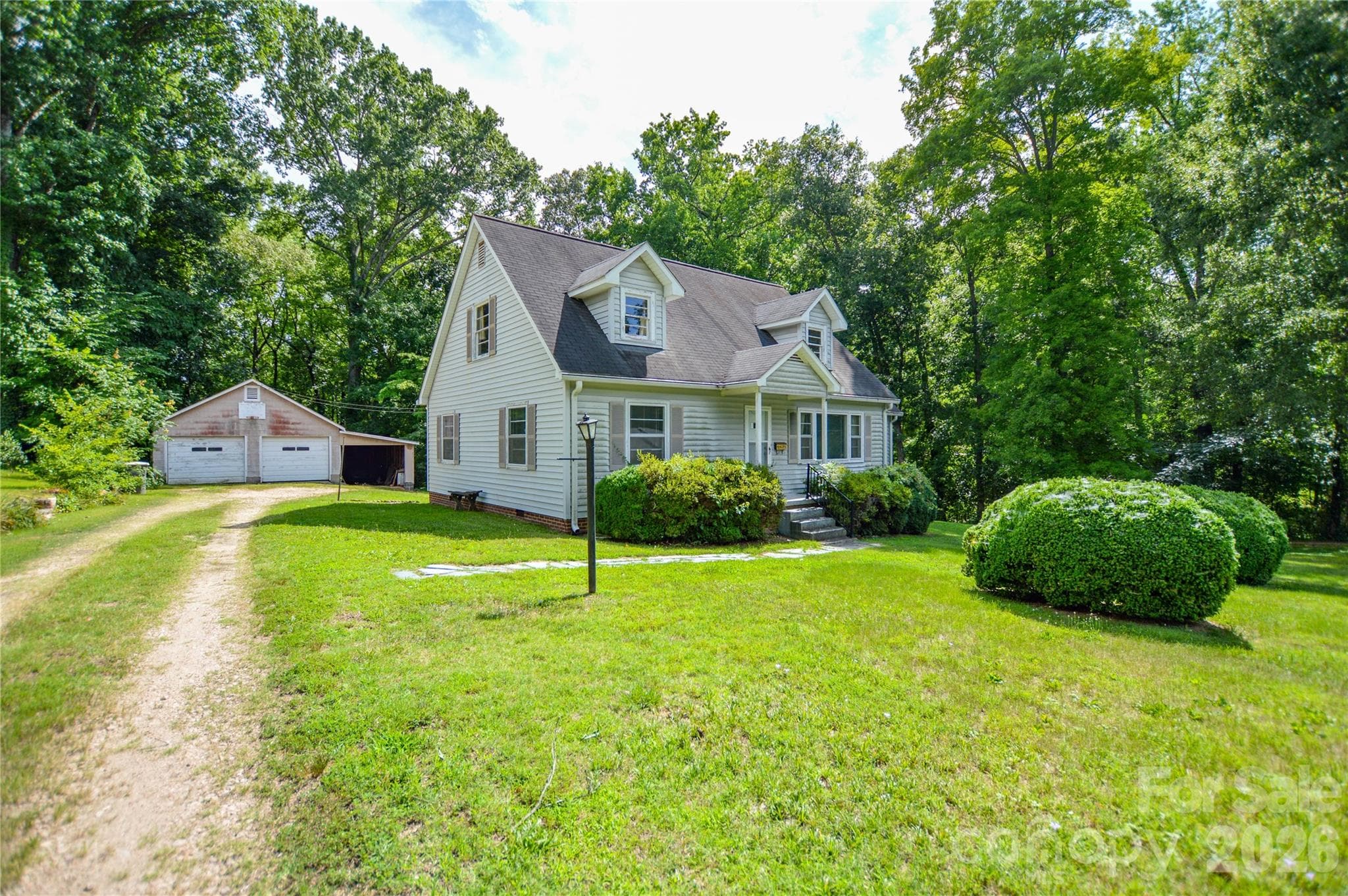 Single Family Residence at Kannapolis, photo 2 of 22