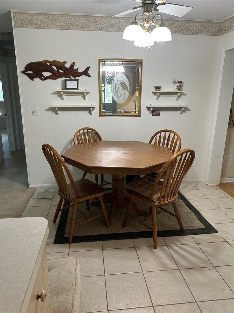 Eat In Kitchen - BEVERLY HILLS UNIT 02, BEVERLY HILLS