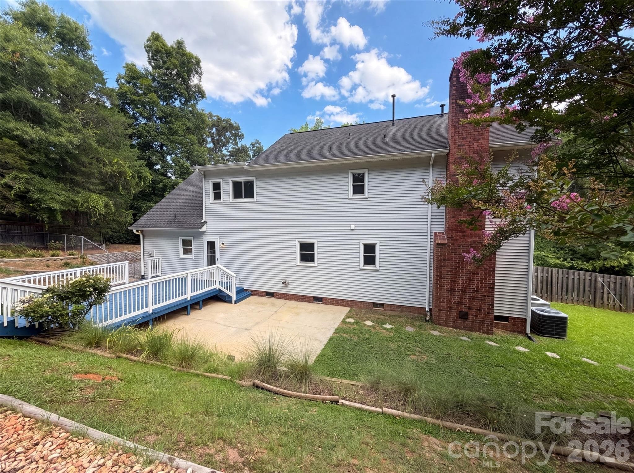 Single Family Residence at Fort Mill, photo 5 of 19