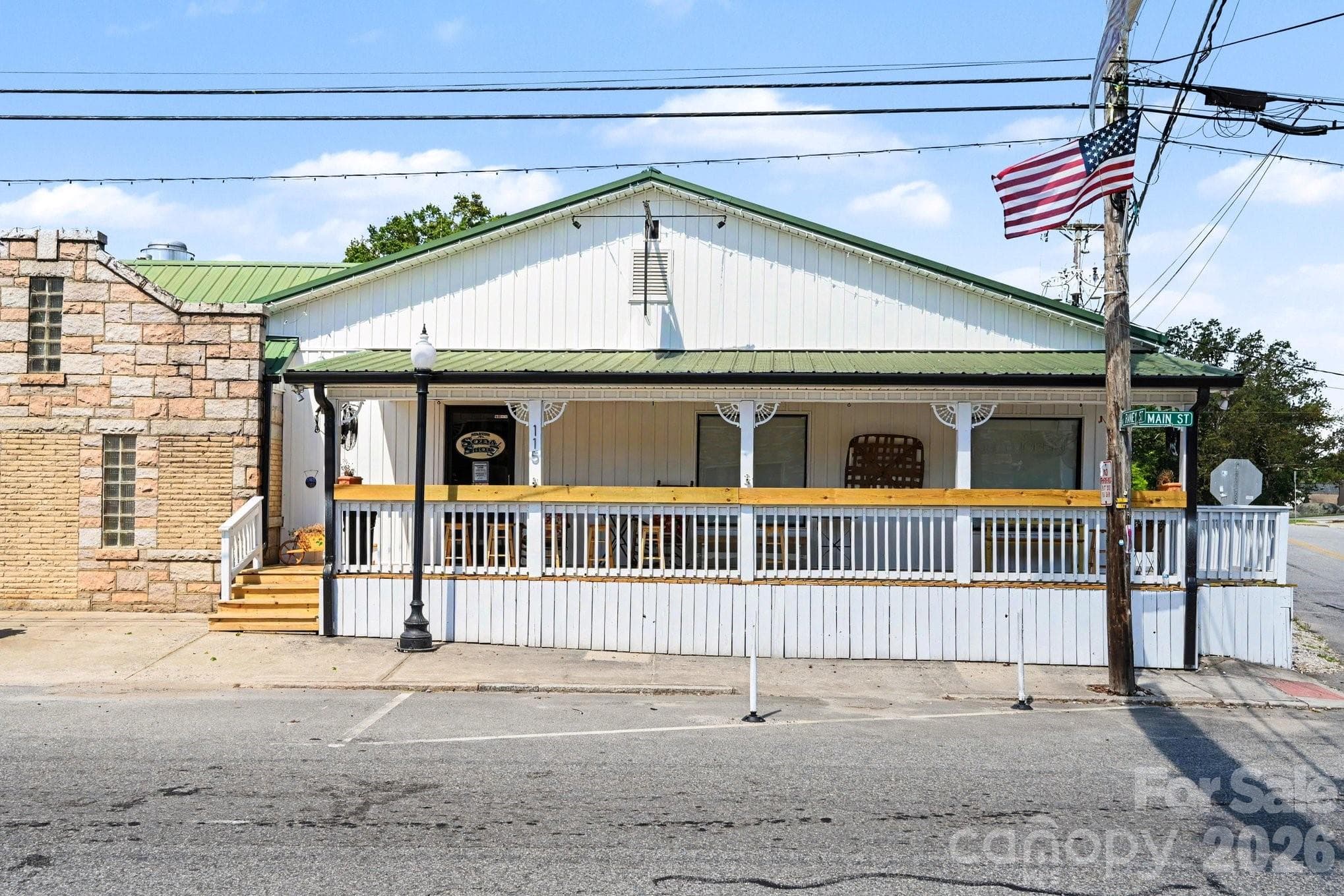 Food/Beverage at 115 Main Street N, Faith, photo 2 of 38