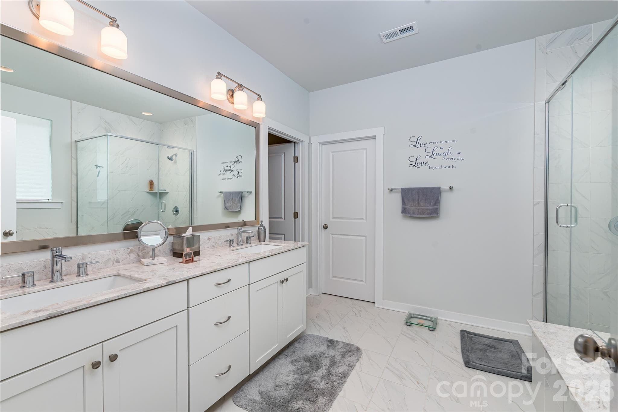 Single Family Residence at 720 Yellow Jessamine Drive, Clover, photo 27 of 38