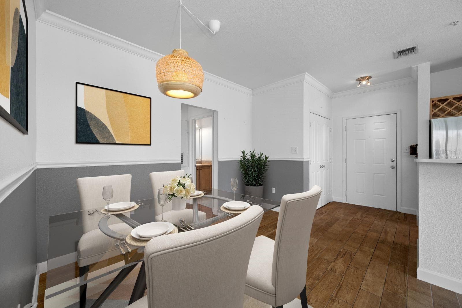 Virtually Staged - 5000 CULBREATH KEY WAY #1-201, TAMPA